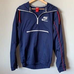 Nike // Pullover Windbreaker
